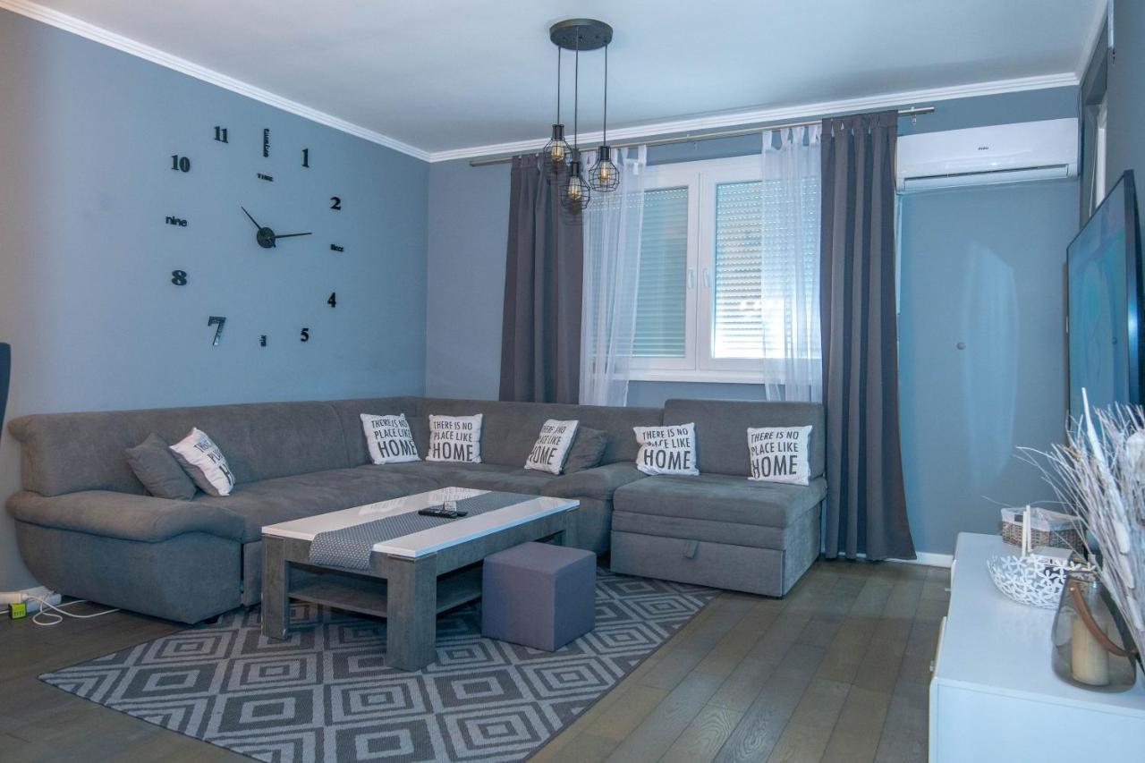 Athena Apartman Lukavica Exterior photo